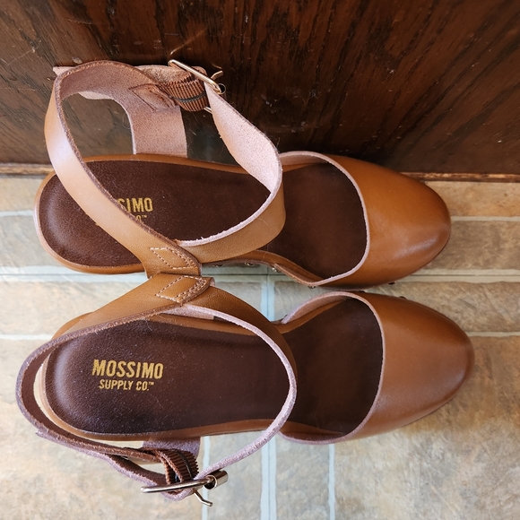 🤎Mossimo 70s Style Platform Heels🤎 - Picture 2 of 5